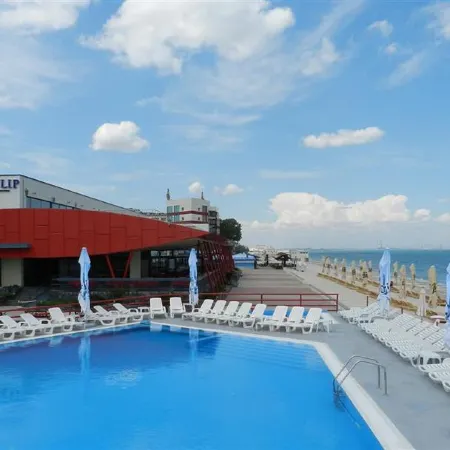 Golden Tulip Cannes Hotel de Paris