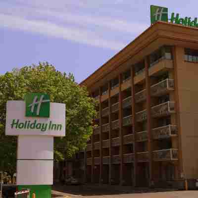 Holiday Inn Kingston-Waterfront Hotel Exterior