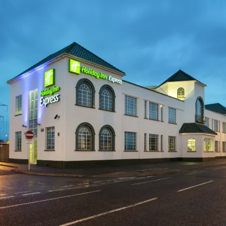Holiday Inn Express LONDON CHINGFORD-NTH CIRCULAR by IHG Отели рядом с достопримечательностью «Тоттенхэм»