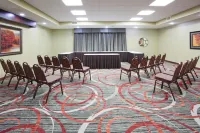 Holiday Inn Express & Suites Bloomington - Mpls Arpt Area W Hotels in Edina