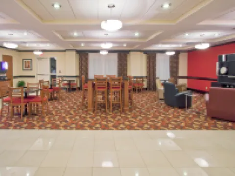 Holiday Inn Express & Suites BAINBRIDGE by IHG Hotels in Bainbridge
