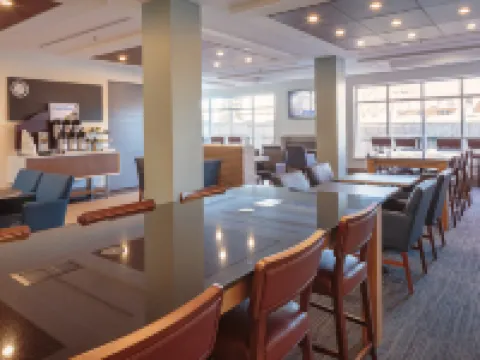 Holiday Inn Express & Suites BELLEVILLE by IHG Hoteles en Belleville