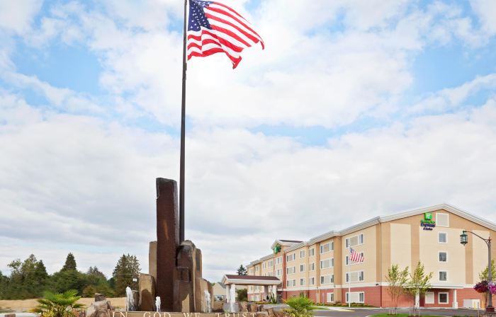 Holiday Inn Express & Suites CHEHALIS-CENTRALIA by IHG