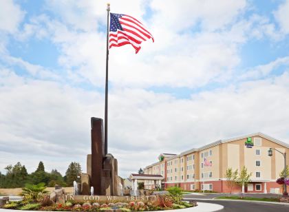 Holiday Inn Express & Suites CHEHALIS-CENTRALIA by IHG