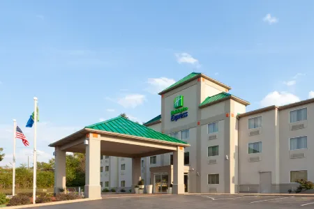 Holiday Inn Express Irwin (PA Tpk Exit 67)