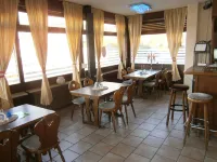 GZ Hostel Bonn Hotels in Bornheim