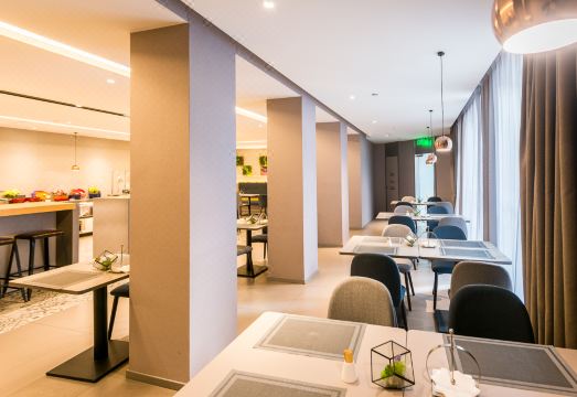 호텔 객실 내부