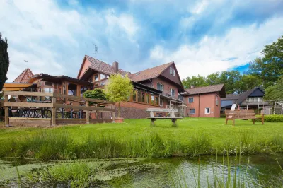 Hotel Im Wiesengrund Hotels near Hermannsburg, Schnuckeneintrieb
