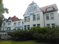Kleines Hotel Heimfeld فنادق في Rosengarten