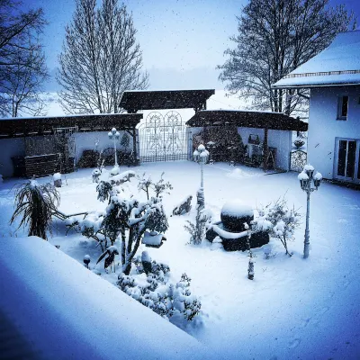 Chalet Valley Hotels in Valley