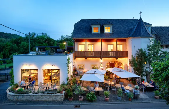 約翰尼舍夫葡萄酒咖啡廳和旅館