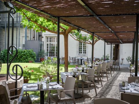 Hôtel Le Cloître Saint Louis