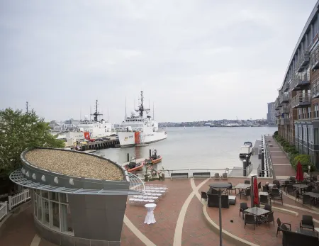 Battery Wharf Hotel, Boston Waterfront Отели рядом с достопримечательностью «Чайнатаун»