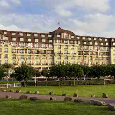 Hôtel Barrière Le Royal Deauville Hotel Exterior