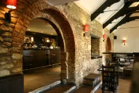 Priory Inn Hotels in Tetbury