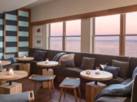 Malibu Beach Inn Hotels in Malibu