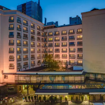 Sarova Stanley Hotel, Nairobi Отели рядом с достопримечательностью «Центральный парк»