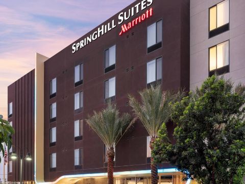 洛杉磯伯班克/市中心SpringHill Suites 酒店