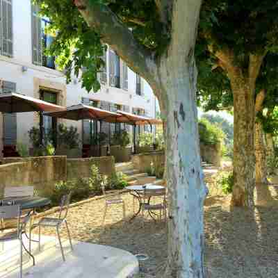 Les Lodges Sainte-Victoire Hôtel & Spa Hotel Exterior