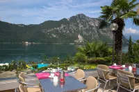 Hotel Campione Hôtels à : Melide