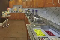 Residence Inn Waldorf - Breakfast