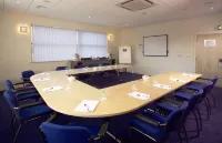 Travelodge Liverpool John Lennon Airport Hotels in Elton