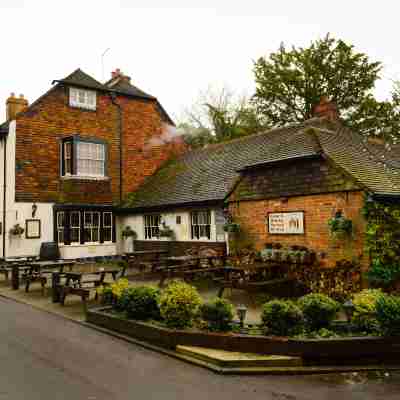 The Black Horse Inn Hotel Exterior