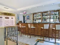 تمارك هوتل فاتيكانو Hotels near تريونفالي