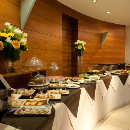 Magri's Hotel
