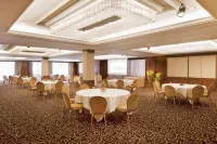 Mövenpick Hotel Geneva Hotels in Meyrin