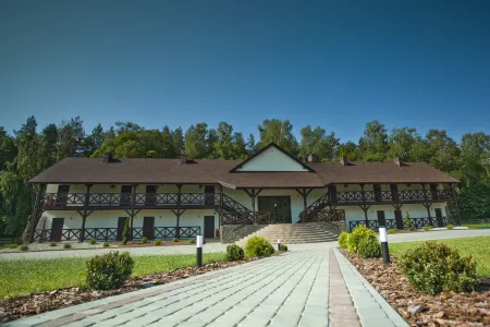 Hotel Cykada Отели в г. Бжозе