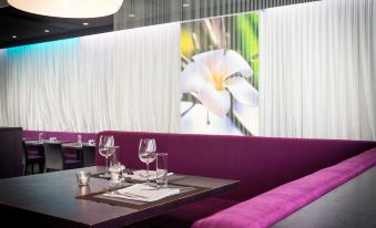 Arts Hotel