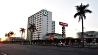 Hotel101 - Manila Hotels near World Trade Center Metro Manila