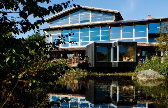 阿爾肯及藝術花園水療酒店