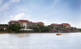 Anantara Riverside Bangkok Resort