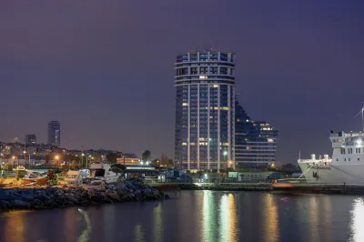 Radisson Blu Hotel Istanbul Asia Các khách sạn gần Maltepe University Faculty of Engineering and Natural Sciences