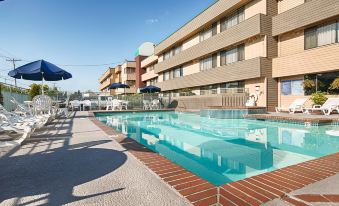 Best Western Cascadia Inn