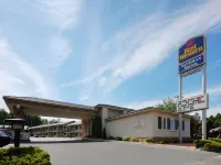 Days Inn by Wyndham Grand Junction Hotel dekat Split Bone Longboards