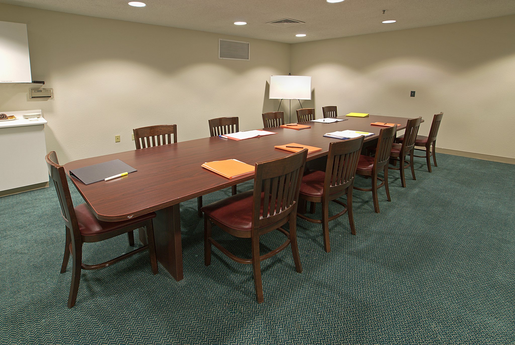Extended Stay America Suites - Los Angeles - Ontario Airport