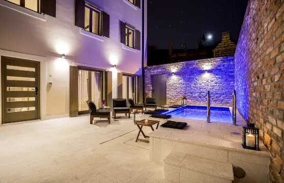 斯普倫迪達宮酒店