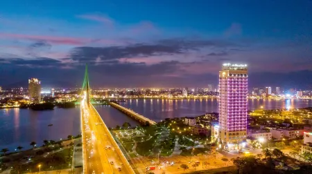 Khách sạn Fivitel Đà Nẵng