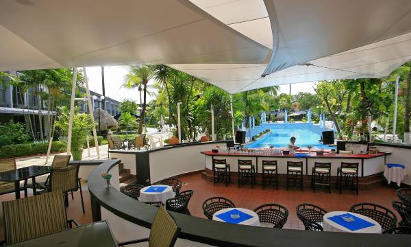 Riande Aeropuerto Hotel Casino