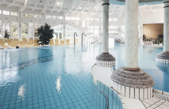 瑞地豪斯温泉酒店