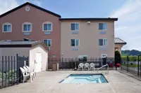 Comfort Inn Troutdale-Portland East Hotels in Camas
