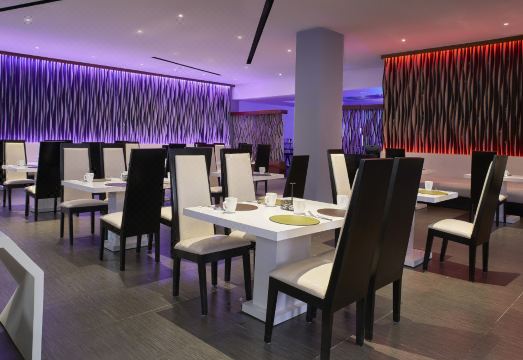 2. 알로프트 칸쿤..