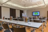 Hotel Kloster Holzen Hotels in Asbach-Bäumenheim