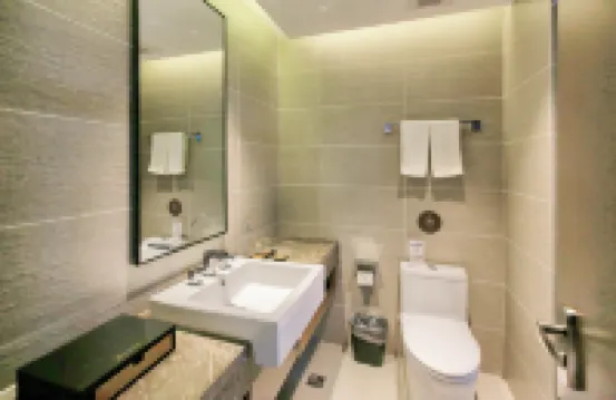 Homeinn Plus Hotel (Dunhua Municipal Government Railway Station) Hotels in Dunhua