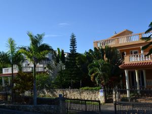 4 居別墅海景酒店 - 附私人游泳池及熱帶花園
