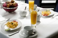 Welcome Hotel Darmstadt City Center - breakfast