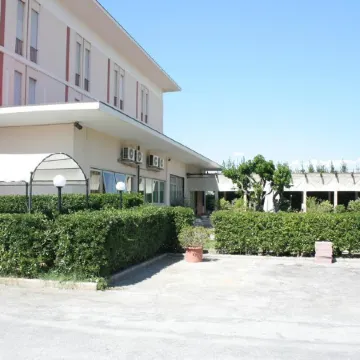 Hotel IL Parco - Parking Free & Restaurant - Hotel